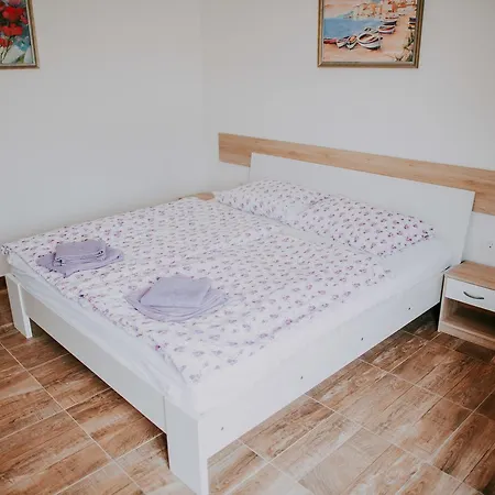Danex San Valentino Apartment Umag